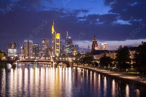 Frankfurt am Main at night © arvin