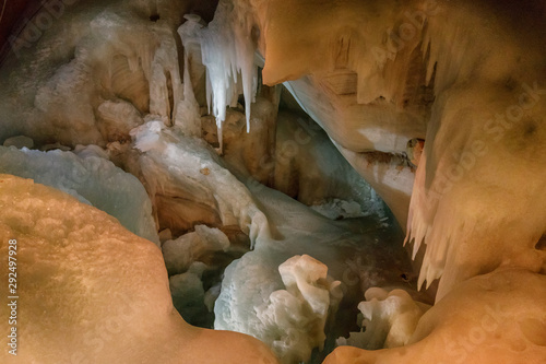 Dachstein-Eishöhle, Österreich