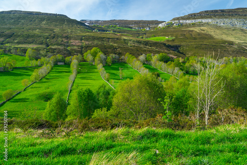 Portillo de La Sía, Las Machorras, Valles Pasiegos, Las Merindades, Burgos, Castilla y Leon, Spain, Europe photo