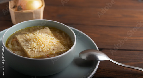 home made onion soup a very healthy winter dish