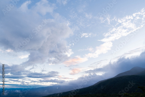 青空と雲 © E-Saishu
