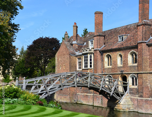 Mathematical bridge in Cambridge, Great Britain © Arevik