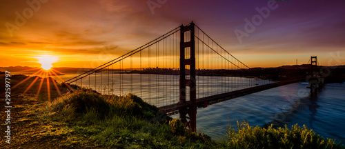 Golden gate bridge at sunrise