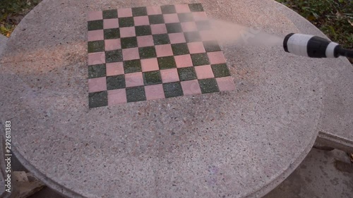 cleaning the the rock table by high pressure water