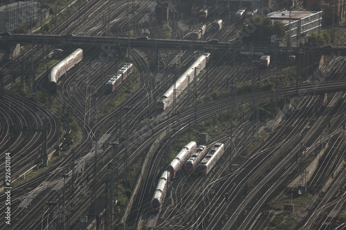 Hauptbahnhof Frankfurt Züge Gleise vom Maintower 