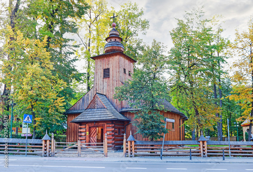 Obraz na płótnie ZAKOPANE, POLAND - JULY 27, 2018: Old wooden church w salonie