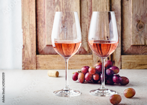 Fototapeta Naklejka Na Ścianę i Meble -  Two glasses of rose wine.