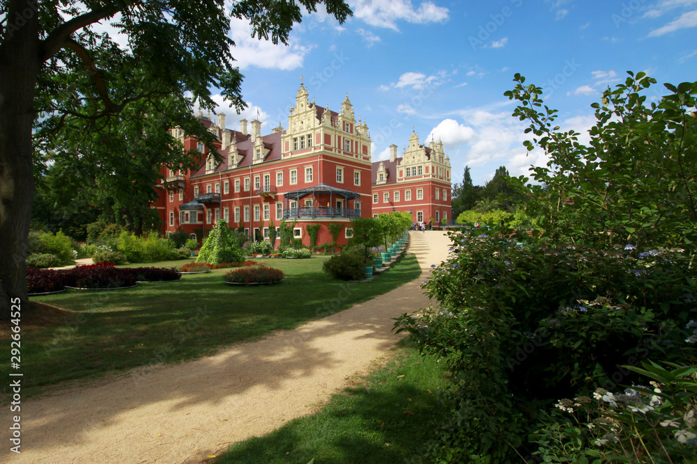 Muskau Park (Muskauer Park, Park Mużakowski), German-Polish border