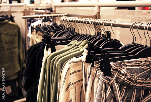 Foto Making a purchase at a clothing store