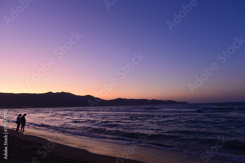 Sonnenuntergang am Amoudara Strand  Heraklion Kreta