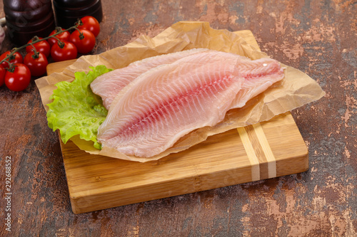 Raw tilapia fish