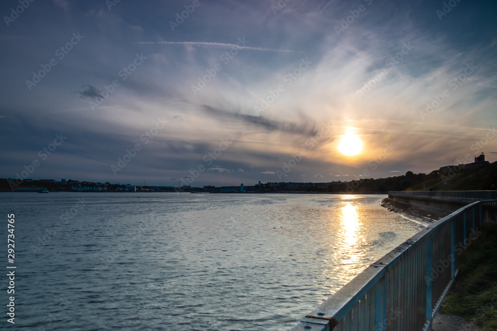 Fototapeta premium Sunset over the river Tyne Estuary
