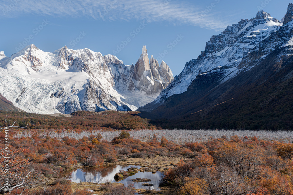 Fototapeta premium Cerro Torre, El Chalten Argentina