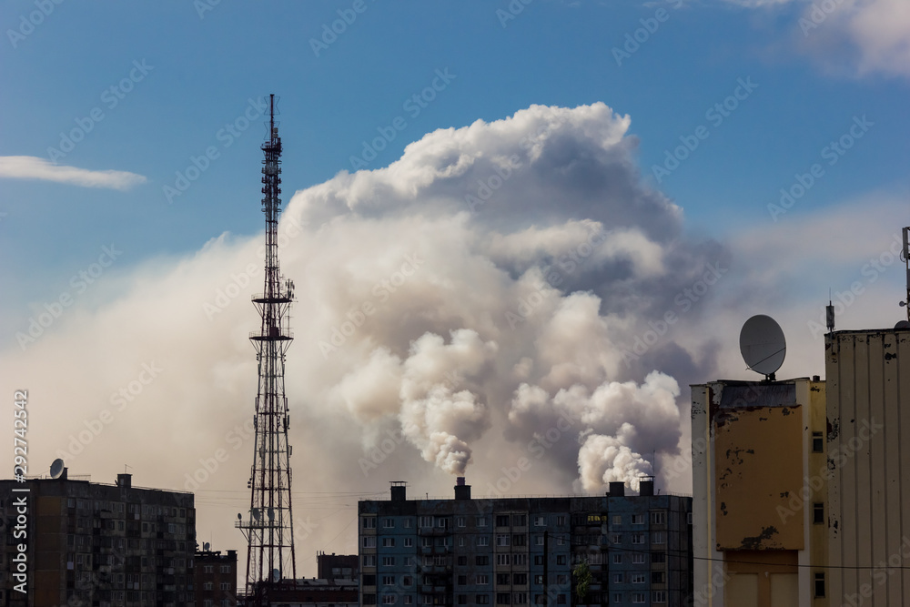 Obraz premium The smoke of the Norilsk combine. The sky in the smoke from the chimneys of Norilsk Nickel plant.
