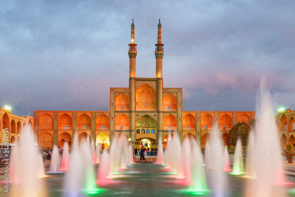 Gorgeous evening view of the Amir Chakhmaq Complex and fountain