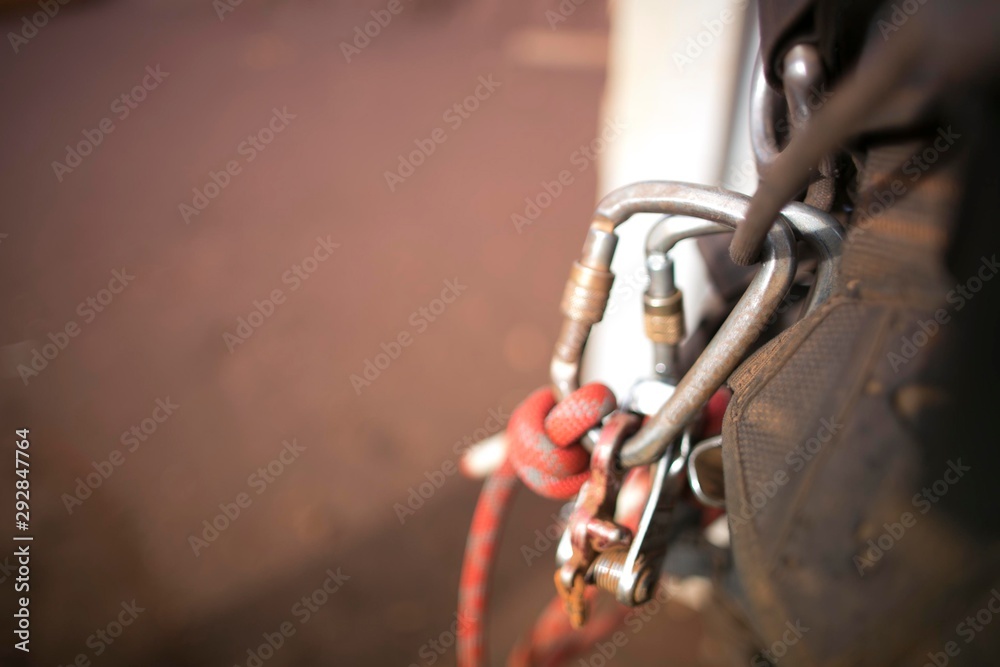 10.5 MM dynamic rope low elongation fasten with barrel knot into