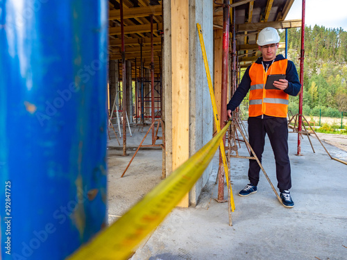 Construction of cottages. V...
