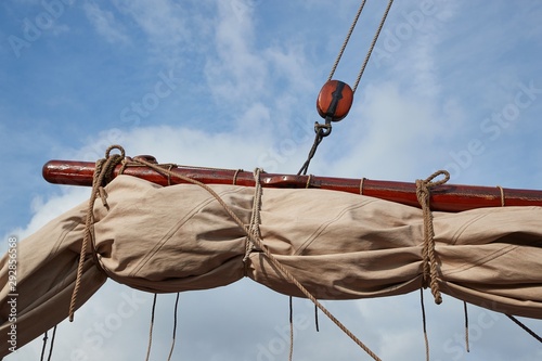 Slika na platnu Rigging ropes on an old sailing ship mast