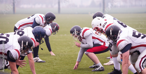professional american football players ready to start © .shock