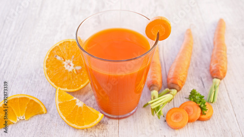 carrot and orange juice- detox vegetable juice