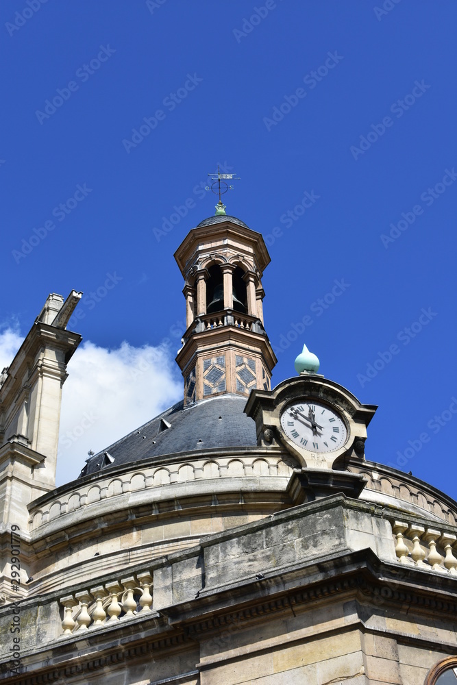Obraz premium Church of Saint Eustache. South East detail, bell tower and clock. Paris, France.