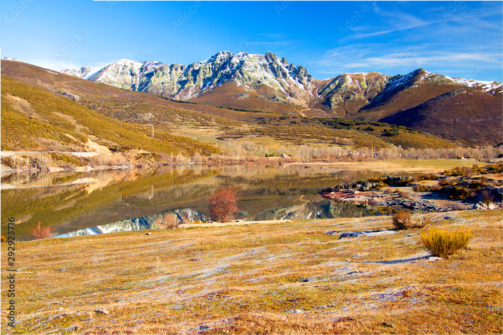 Fototapeta premium Pico Curavacas