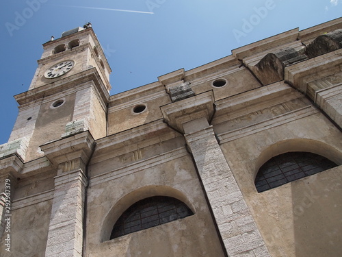 Arco  - eine Stadt nördlich des Gardasees am Unterlauf des Flusses Sarca photo