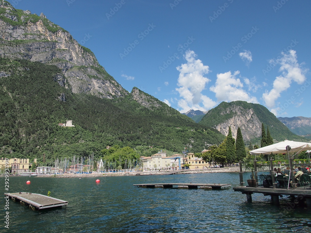 Obraz premium Riva del Garda am Gardasee im Trentino 