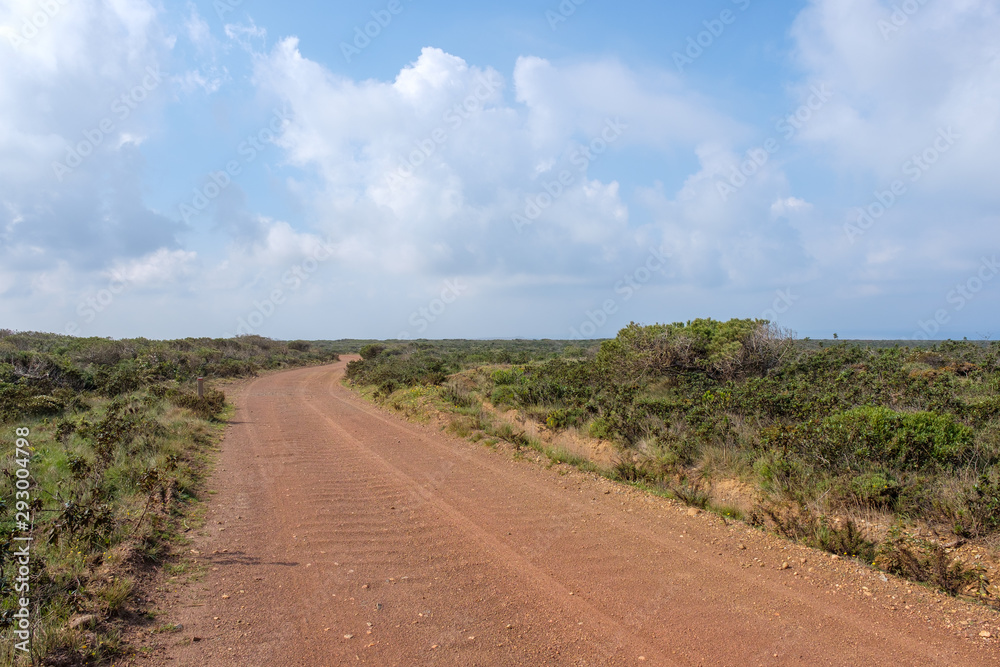 Küste, Klippen und Meer am Wanderweg „Rota Vicentina“ (Historischer Weg, Fischerweg) im Süden von Portugal Küste, Klippen und Meer am Wanderweg „Rota Vicentina“ (Historischer Weg, Fischerweg) im Süden von Portugal