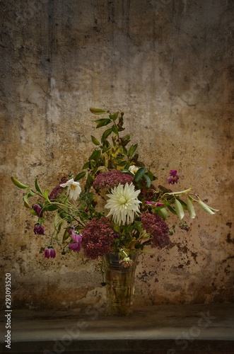 bouquet de fleurs nostalgique et romantique photo