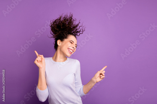 Photos Portrait of her she nice attractive lovely winsome pretty dreamy cheerful cheery