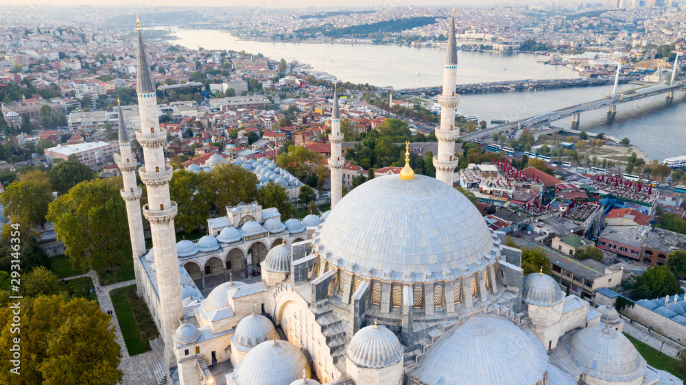 Naklejka premium aerial view of istanbul