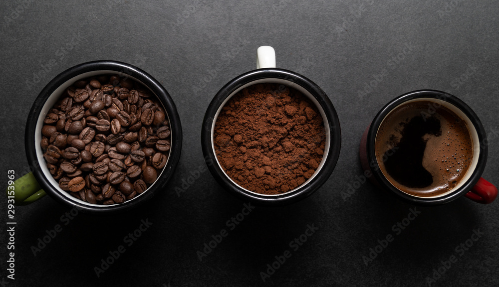 Fototapeta premium Cup of fresh raw organic coffee with beans and ground powder