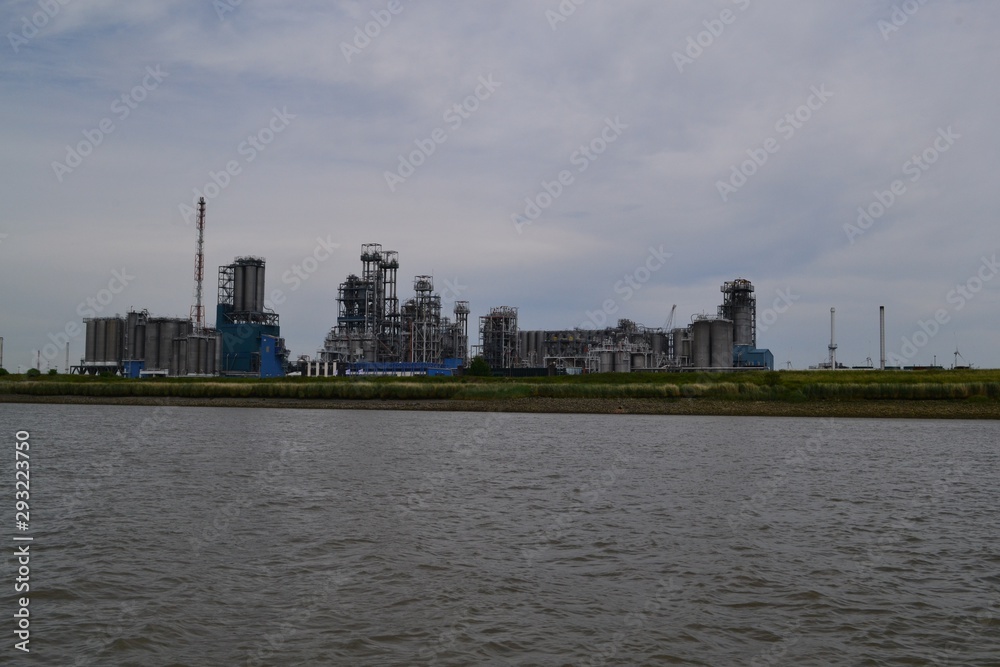 Power plant on the shore of Scheldt river, in Anvers, Belgium, Europe Power plant on the shore of Scheldt river, in Anvers, Belgium, Europe