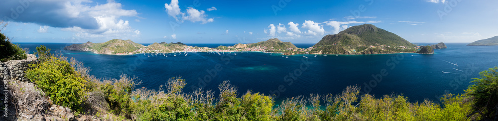 Guadeloupe - Panorama des Saintes depuis l'îlet à Cabrit