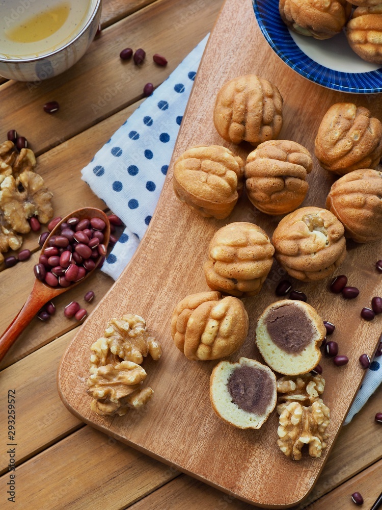 Korean Food Walnut Sweets and green tea Korean Food Walnut Sweets and green tea
