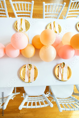 Pink and Gold Party Settings