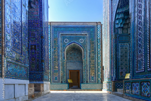 Fototapeta Naklejka Na Ścianę i Meble -  Shah-i-Zinda - Samarkand, Uzbekistan