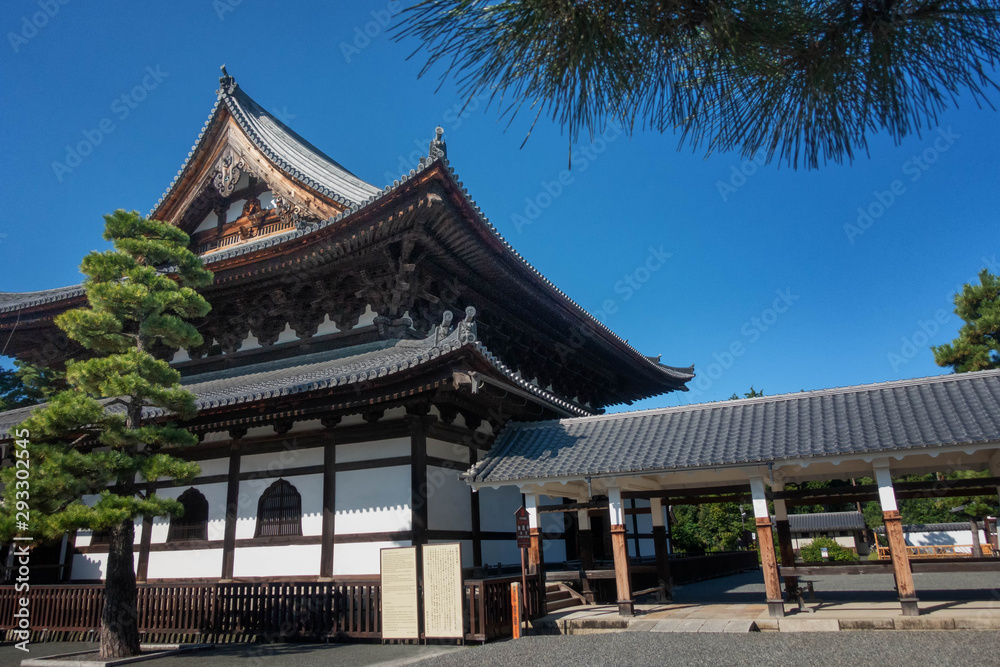京都、相国寺の法堂です