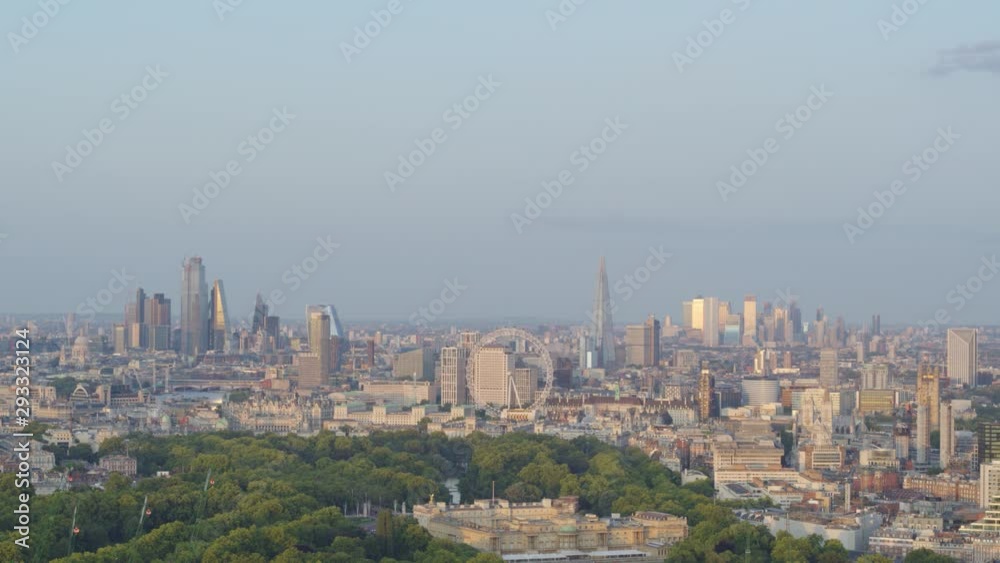 Pan down establishing shot of Buckingham Palace Pan down establishing shot of Buckingham Palace
