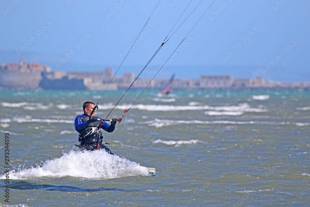 Naklejka premium kitesurfer in Portland harbour, Dorset