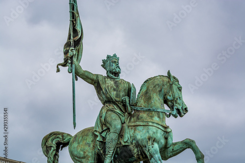 Monument to Godefroid (Godefroy) de Bouillon on Royal Square in Brussels photo