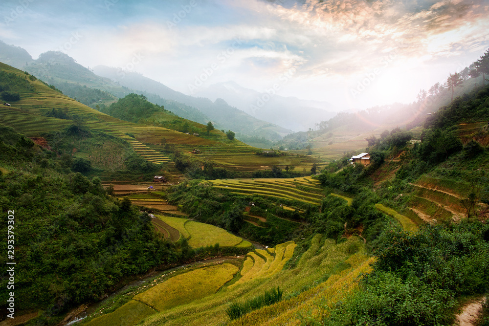 Rice fields on terraced of Mu Cang Chai, YenBai, Vietnam. Vietnam landscapes. Rice fields on terraced of Mu Cang Chai, YenBai, Vietnam. Vietnam landscapes.