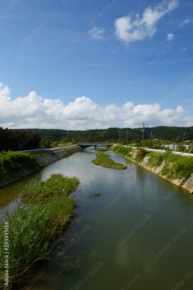 沖縄の田舎の川と橋 沖縄の田舎の川と橋