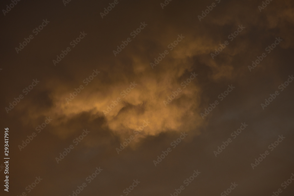 Fototapeta premium clouds of different shapes, sizes and colors