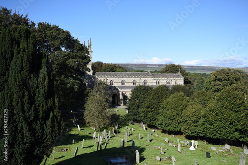 St Andrews church in Aysgarth photo