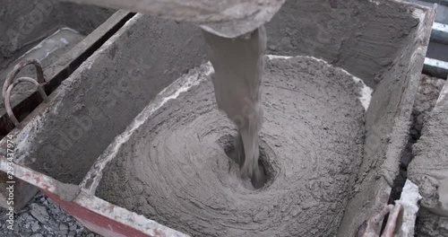 Large pallet is quickly filled with mortar, next to it second one already full