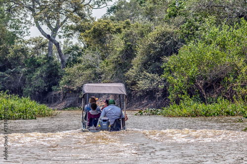 Barcos e lanchas nos rios do pantanal photo