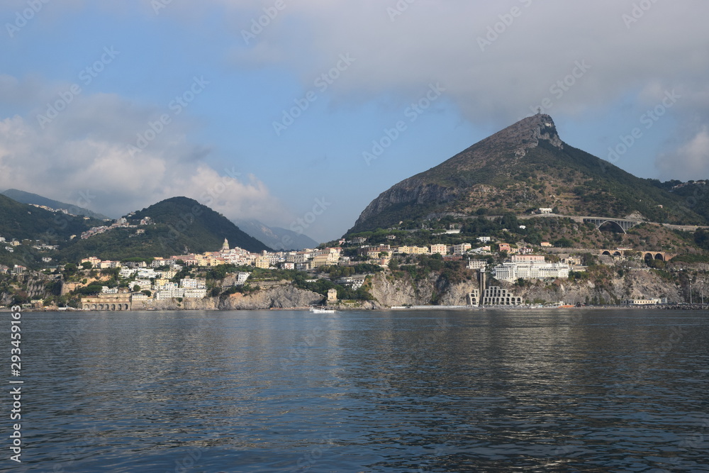 Costiera Amalfitana - Vietri sul Mare (visto dal mare)