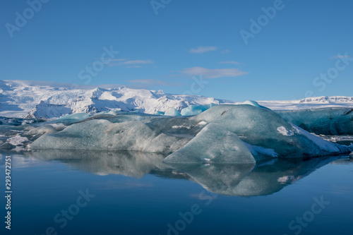 Icebergs in Jokulsarlon Glacier Lagoon in south Iceland © Gestur